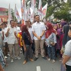 Partai Gerindra Kabupaten Klaten Menyambut Kedatangan Rombongan Jokowi Beserta Ahmad Lutfi dan Tay Yasin Dipasar Gede Klaten